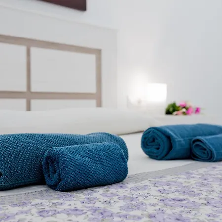 5. Cozy In Americas *