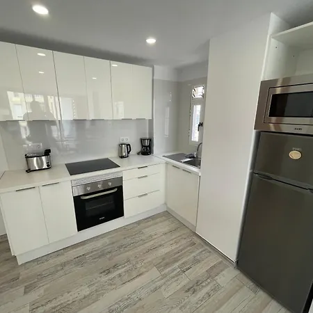 Appartamento 5. Cozy In Americas